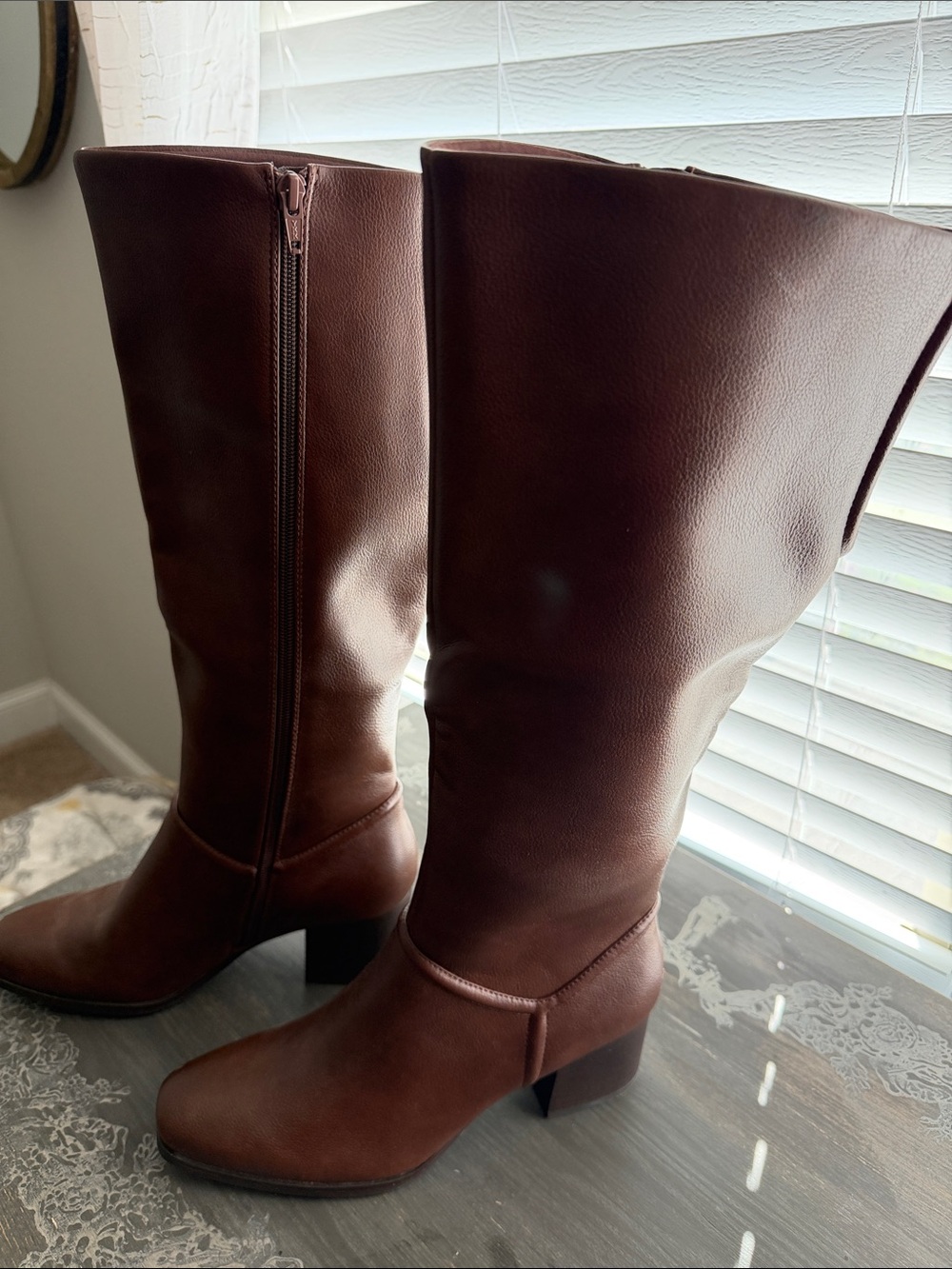 Baretraps- Thalia Knee-High Block Heel Boots
